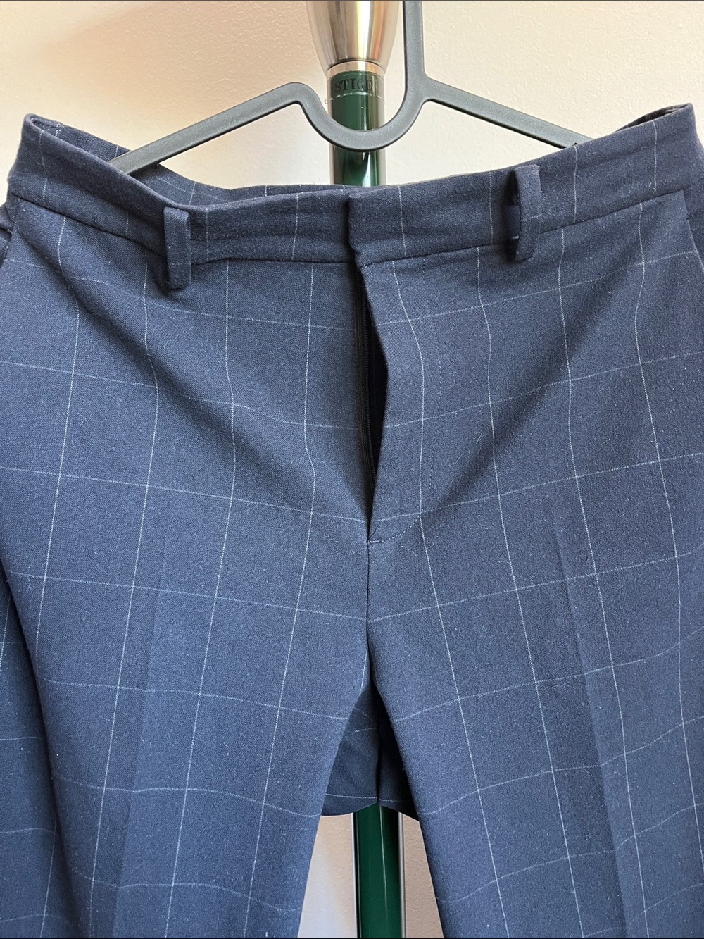 Uniqlo Women’s Navy Windowpane Dress Pants